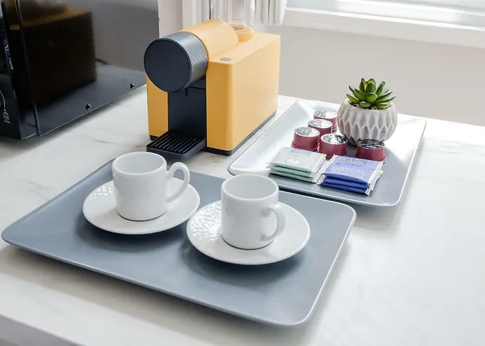 Plaza-charming Πανσιόν Πόρτο