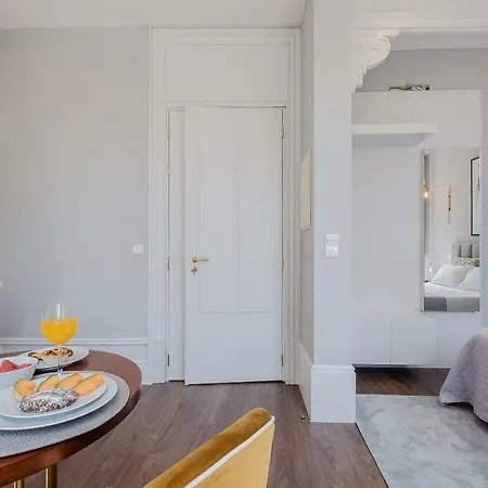 Plaza-charming Porto